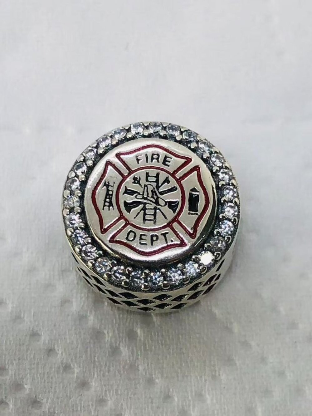 ✨ ✨Pandora FIRE DEPT Exclusive Charm